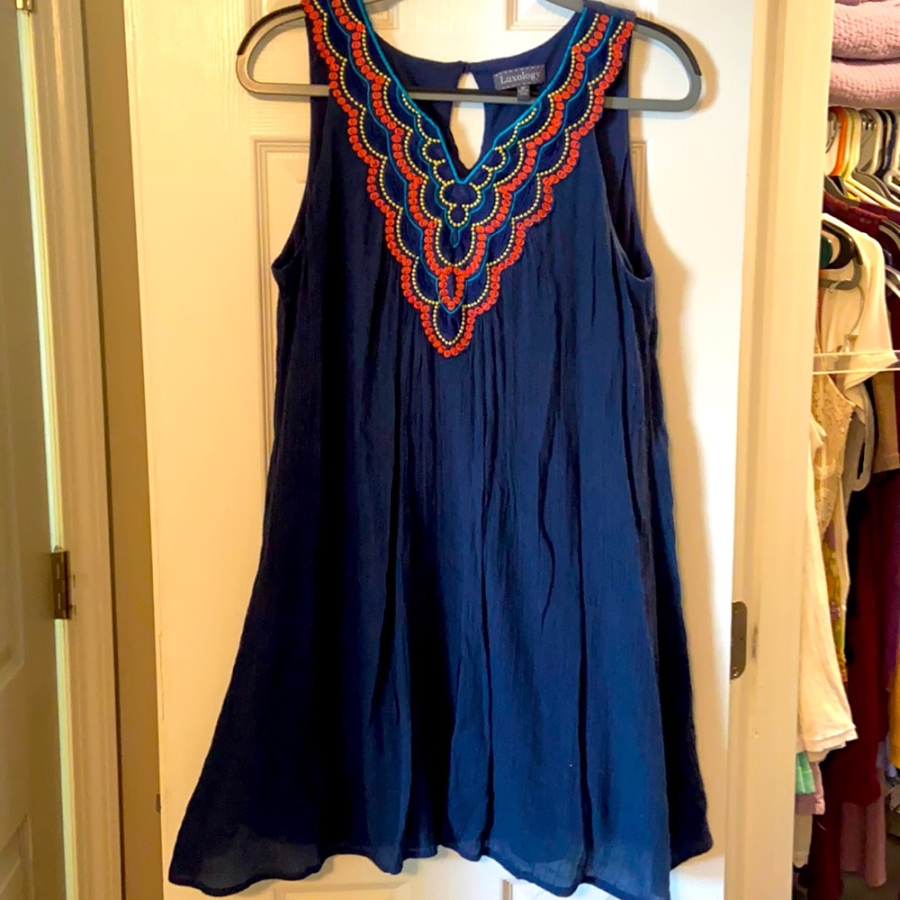 Luxology sleeveless dress